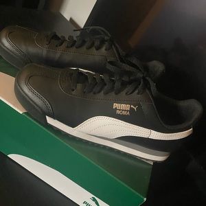 PUMA ROMA BASIC JR. - Black & White